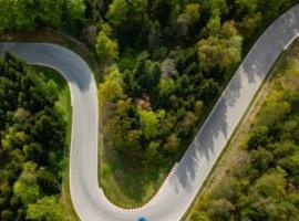 D+H Car Race
