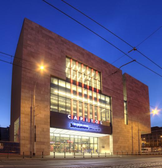 Okna oddymiające w Teatrze Muzycznym Capitol Wrocław